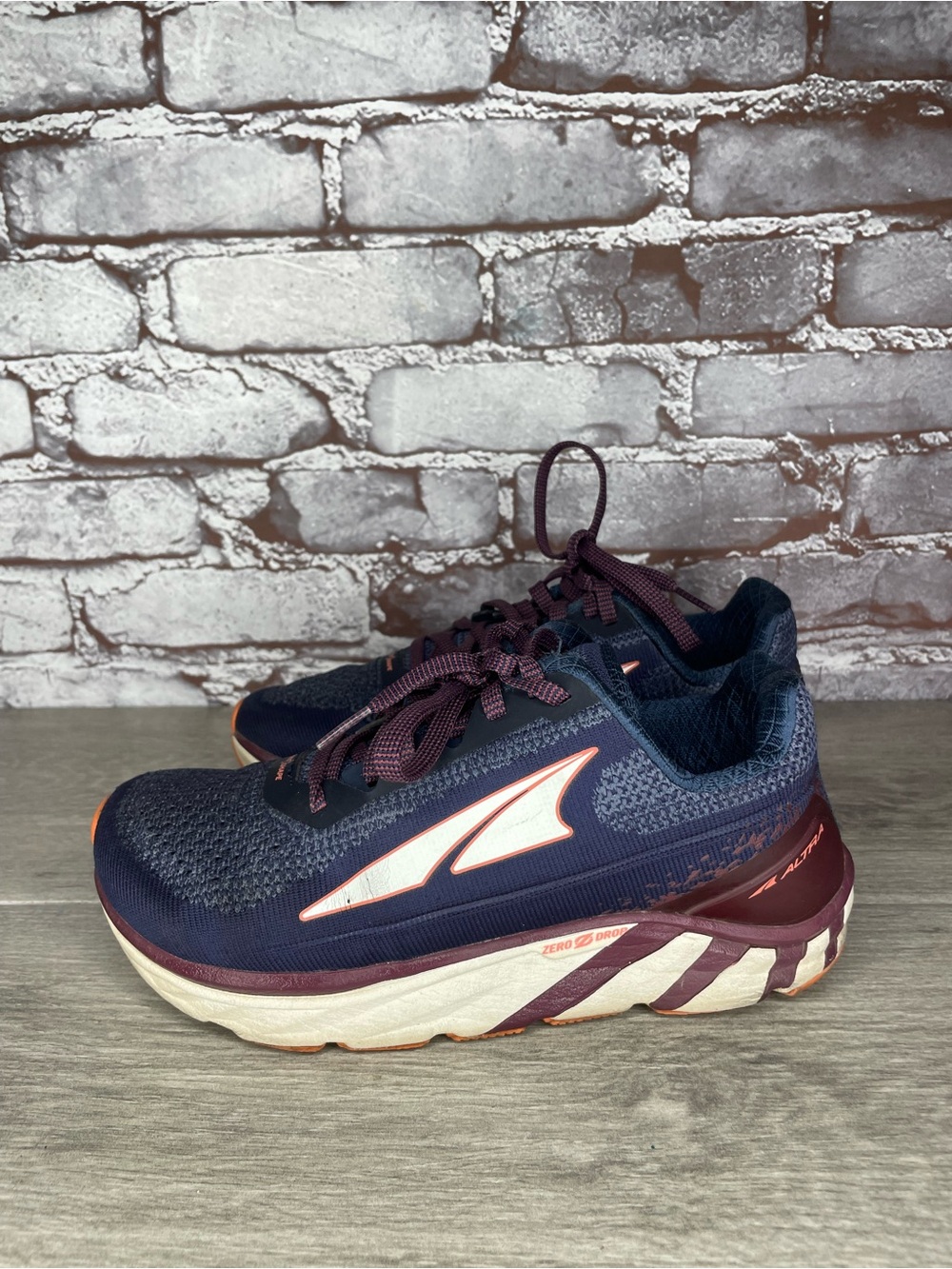 Altra Torin Plush 4 Purple Foot Shape Gym Zero Drop Lace shoes women sz 37EU/6US